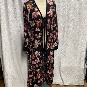NWT Jodifl size medium Floral Black and Pink Women's Robe‎ black velvet trim